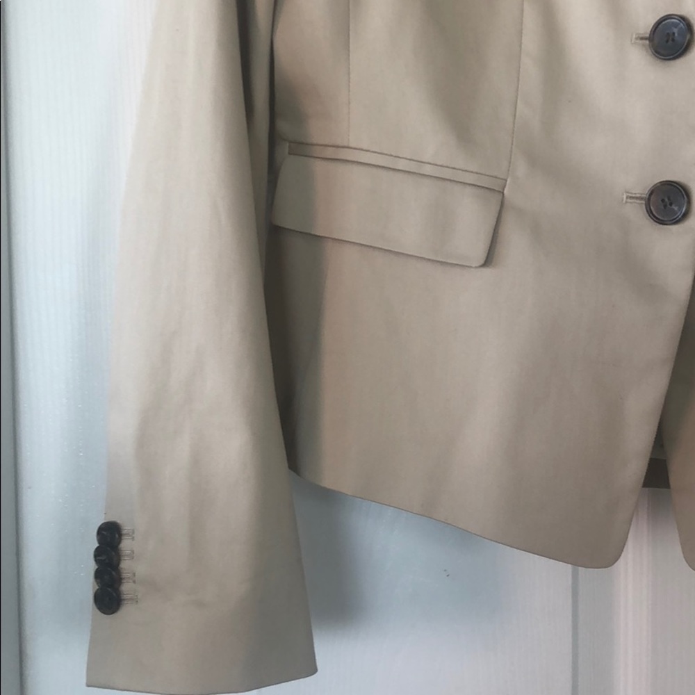 Jacket - Picture 3 of 4
